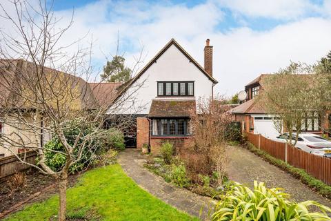 3 bedroom detached house for sale, Malden Road, New Malden, KT3