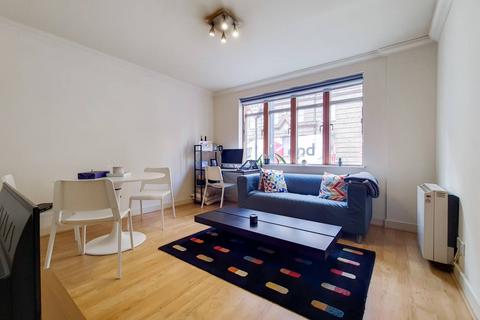 1 bedroom flat for sale, Folgate Street, Spitalfields, London, E1