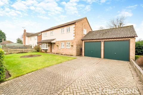 4 bedroom detached house for sale, Charles Avenue, Watton