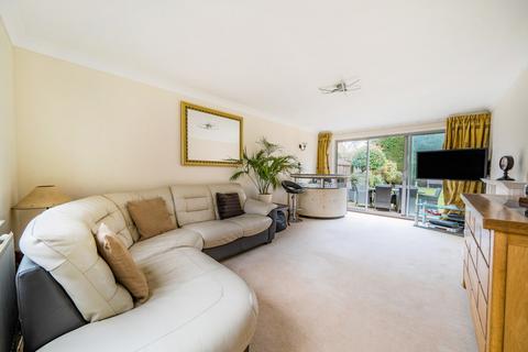 undefined, Oakwood Road, Chandler's Ford, Hampshire, SO53