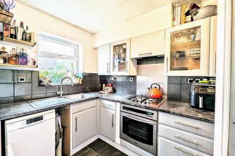 18 Hill House Drive, Minster, Ramsgate, CT12 4BE