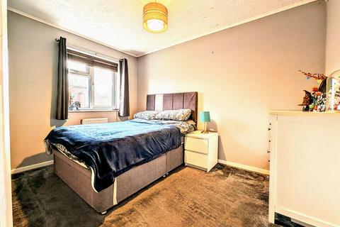 18 Hill House Drive, Minster, Ramsgate, CT12 4BE