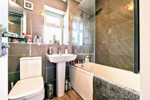 18 Hill House Drive, Minster, Ramsgate, CT12 4BE