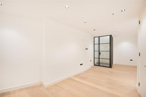 4 bedroom terraced house to rent, Oldbury Place, London, W1U