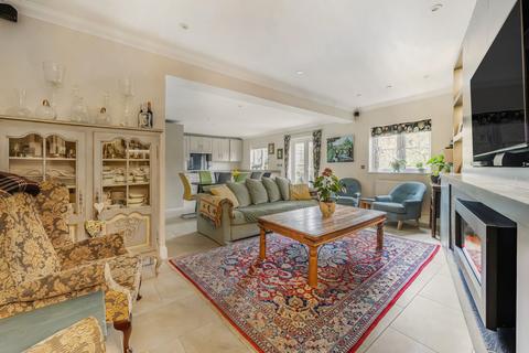 5 bedroom end of terrace house for sale, Sandhurst Road, Tunbridge Wells, TN2