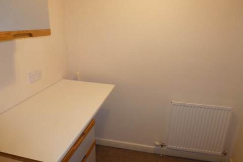 2 bedroom flat to rent, Llanstephan Road, Johnstown, Carmarthen