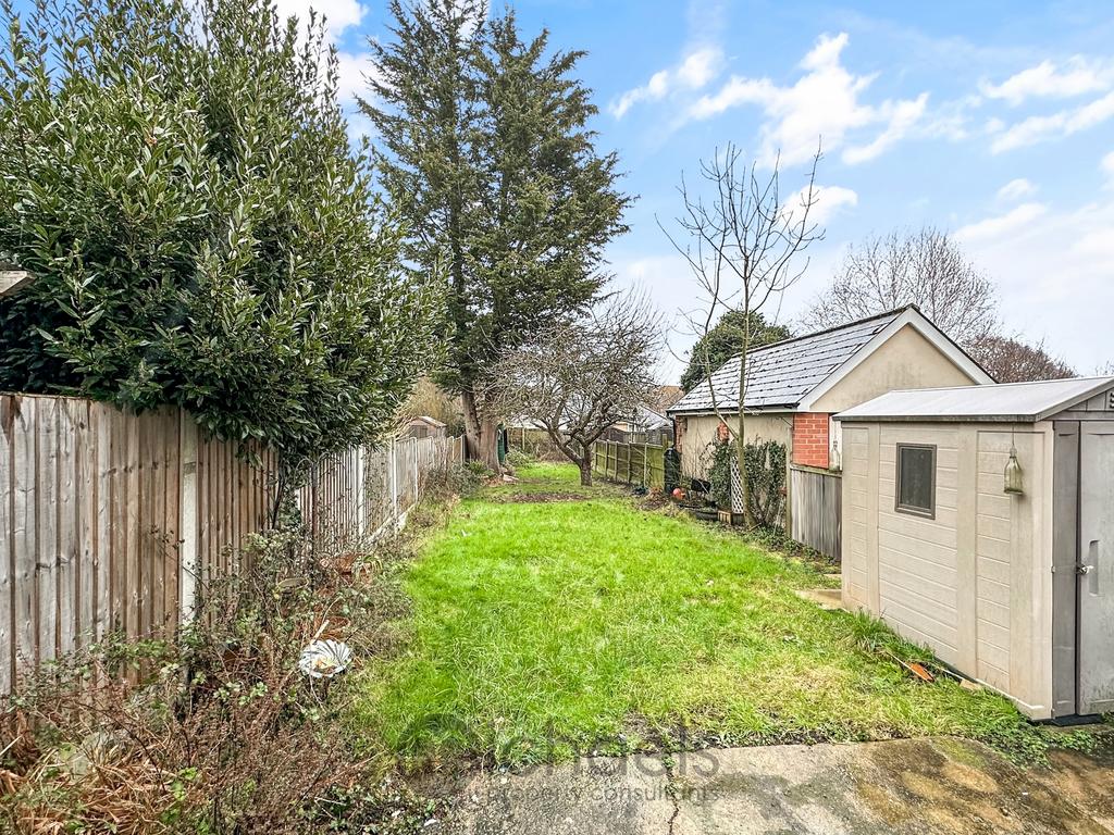 Outside, Garden &amp; Parking