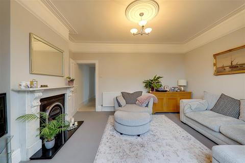 29 Belsize Road, Worthing, BN11 4RH