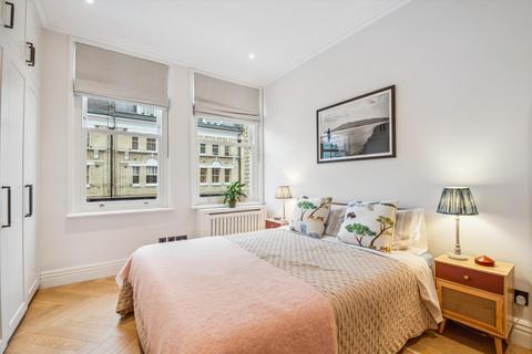 2 bedroom flat for sale, Elm Park Gardens, London, SW10