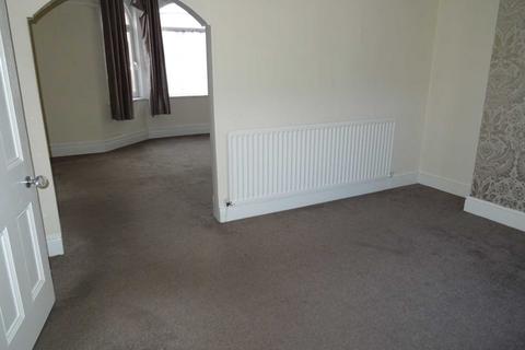 3 bedroom terraced house to rent, Carlisle Street, Hartlepool