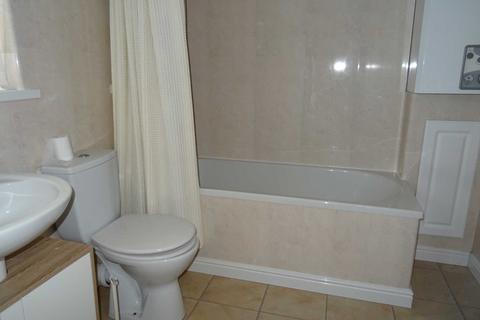 3 bedroom terraced house to rent, Carlisle Street, Hartlepool