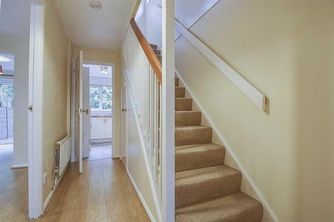 3 bedroom semi-detached house to rent, Brayton Court, Shenley Lodge