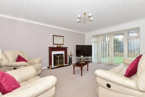 2 bedroom detached bungalow for sale, Birling Road, Snodland, Kent