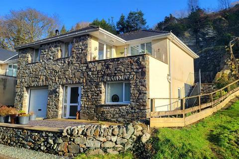 3 bedroom detached house for sale, 18 Parc Bron Y Graig, Harlech