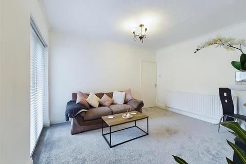 2 bedroom flat to rent, Ethel Terrace, South Shields