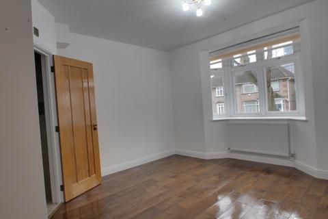 3 bedroom house to rent, St. James Gardens, Wembley HA0