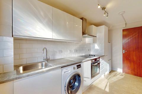 97 Knowles Close, West Drayton, UB7 8LZ