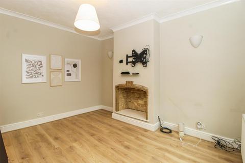 2 bedroom terraced house for sale, Sparable Lane, Wakefield WF1