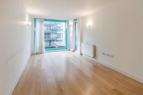 1 bedroom apartment for sale, Cardinal Building, Station Approach, Hayes, UB3 4FD