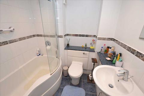 2 bedroom flat for sale, Rainsford Road, Chelmsford