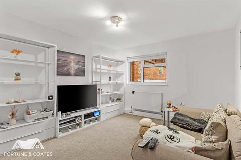 1 bedroom flat for sale, Mercers, Harlow