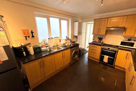 3 bedroom house share for sale, Balaclava Street, St. Thomas, Swansea