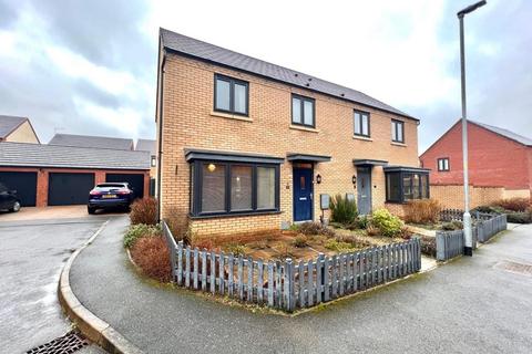 6 Austen Close, Northampton, NN5 4WF