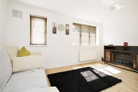 1 bedroom apartment to rent, High Street, Surrey KT15