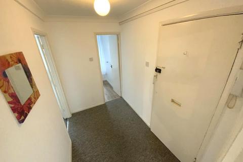 1 bedroom flat to rent, St. Mark's Hill, Surbiton KT6