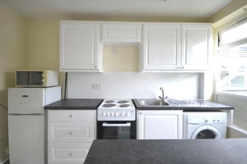 1 bedroom flat to rent, St. Mark's Hill, Surbiton KT6