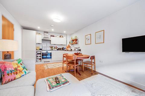 1 bedroom flat for sale, Mildmay Avenue, Islington