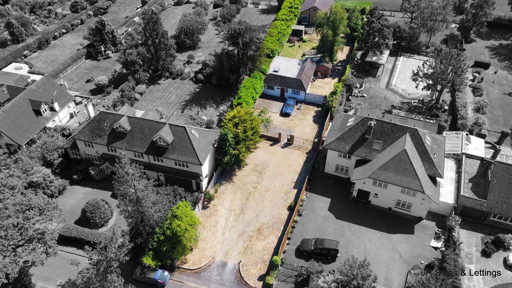 BWDrone2.jpeg