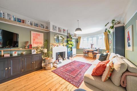 2 bedroom flat for sale, Selhurst Road, London