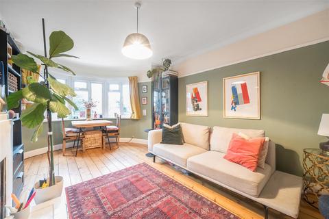 2 bedroom flat for sale, Selhurst Road, London