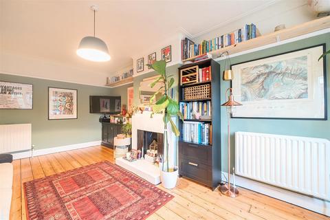 2 bedroom flat for sale, Selhurst Road, London