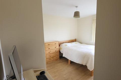 2 bedroom flat for sale, Peacock Close, Mill Hill, London