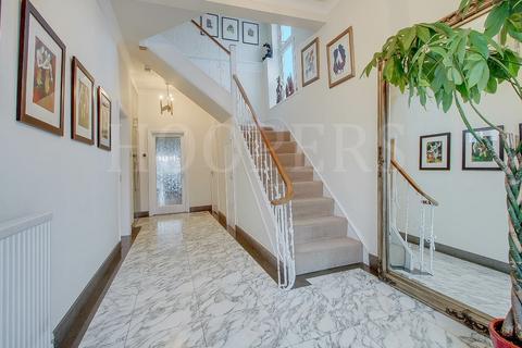 10 bedroom semi-detached house for sale, Oxgate Gardens, London, NW2