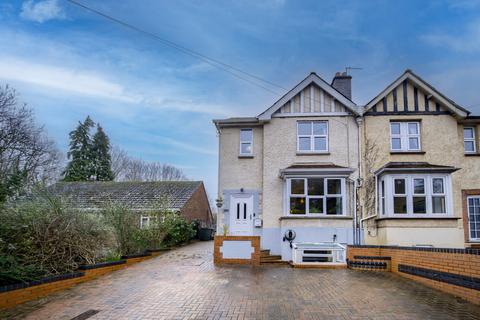 4 bedroom semi-detached house for sale, Worcester Road Malvern, Worcestershire, WR14 1BD