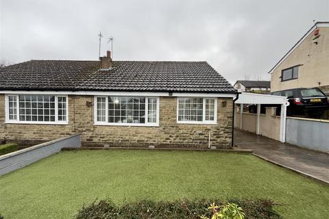 4 Markfield Drive, Low Moor, Bradford, BD12 0UN