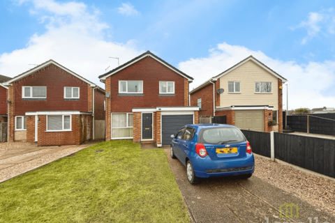 3 bedroom detached house for sale, Broughton Gardens, Lincoln LN5