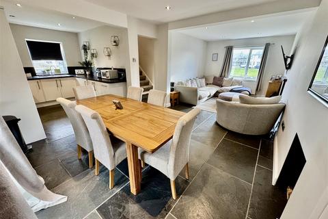 undefined, Morfa'r Garreg, Pwllheli