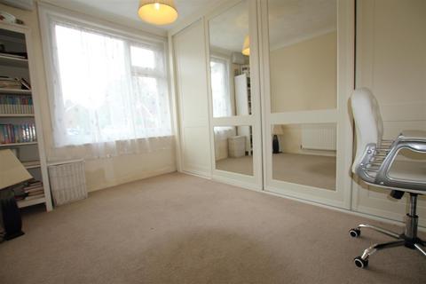 70 Consort Road, Eastleigh, SO50 4JB