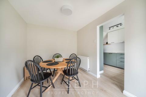 12 Upton Close, Ipswich, IP4 2QQ