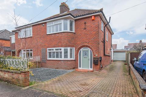 3 bedroom semi-detached house for sale, Norwich