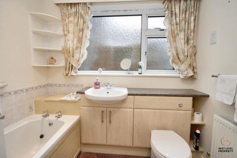2 Burdett Close, Doddington, March, PE15 0SF