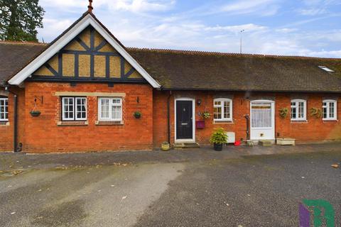 3 bedroom terraced house for sale, Watling Street, Milton Keynes MK17