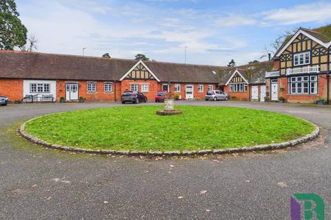 3 bedroom terraced house for sale, Watling Street, Milton Keynes MK17