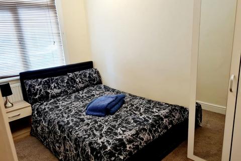 1 bedroom in a house share to rent, Harrow HA3