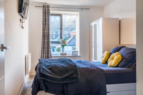 1 bedroom flat for sale, High Wycombe,  Town Centre,  Buckinghamshire,  HP11