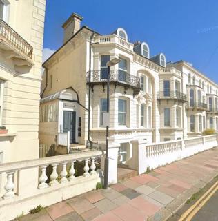 2 bedroom flat to rent, White Rock Gardens, Hastings